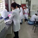 Parceiros da Ufal no combate ao coronavírus acompanham produção de álcool em gel