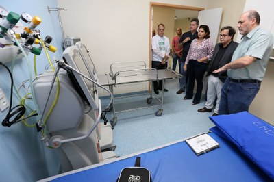 Visita do presidente do TJAL, Tutmés Airan, ao Hopsital Universitário no último sábado (fotos Caio Loureiro / Dicom TJAL)