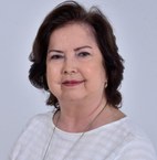 Diretora da Famed, professora Iasmin Duarte