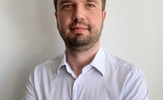 Professor Ênio Bassi, integrante do grupo