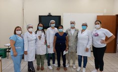 HU iniciou imunização contra covid-19 nesta quinta (21)