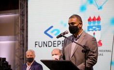 Clayton Santos, pró-reitor de Extensão e um dos responsáveis pela chegada da TV Ufal