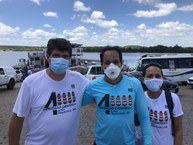 Alexandre Vasconcellos com Emerson Soares e Themis de Jesus, coordenadores das Expedições Científicas