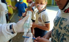 Crianças também receberam aplicação tópica de flúor