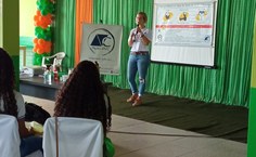 Ação de prevenção ao AVC com a fisioterapeuta Yve Leão