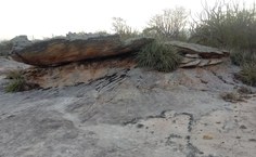 Visita aos sitíos arqueológicos com pinturas rupestres