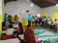 Ações de educação ambiental com alunos de escolas públicas durante a 4ª Expedição. Foto: Rose Ferreira