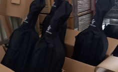 Os quatro violoncelos comprados