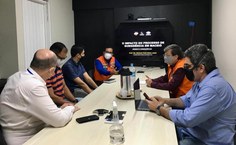 Reitor e técnicos da Ufal conheceram as instalações da Defesa Civil de Maceió