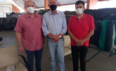 Reitor Josealdo Tonholo, deputado Paulão e professor Pierre Escodro