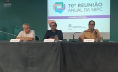 Lenilda Luna apresenta resultado da cobertura da Rádio Ufal na SBPC no 3° Encontro do Colégio de Gestores de Comunicação (Cogecom),