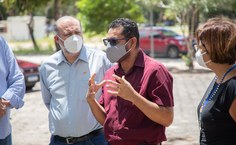 Agnaldo dos Santos, diretor-geral do Campus do Sertão, destaca a parceria do parlamentar