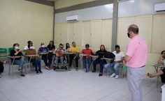 Pró-reitor Estudantil, Alexandre Lima, também ouviu as reivindicações dos estudantes