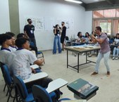 Equipes de Design e Arquitetura recebem alunos das escolas