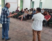 Tonholo durante reunião com representantes dos museus da Ufal e de responsáveis por coleções nas unidades acadêmicas