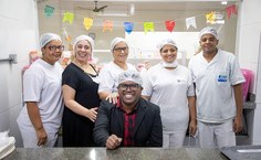 Diretor Cleriston Izidro com parte da equipe do CAP Ufal