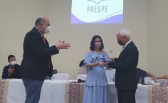 Geiza Correia, ex-aluna do Paespe e, hoje, vice-coordenadora do Programa, grande parceira do professor Roberaldo