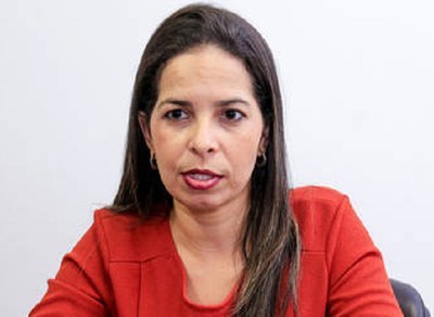 Professora e pesquisadora Luciana Santana