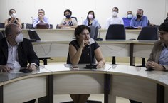 Reitor Josealdo Tonholo e vice-reitora Eliane Cavalcanti durante a reunião com o ministro Alvin