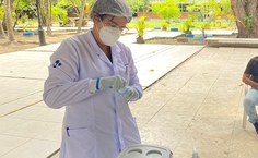 vice-reitora Eliane Cavalcanti contribuindo para os testes de Covid-19
