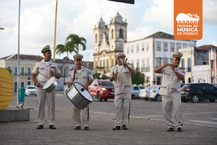 Banda de pífano faz a festa no Femupe