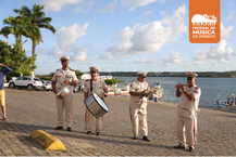 Banda de pífano faz a festa no Femupe