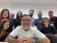 Equipe da pesquisa Datajovem - professor João Bittencourt ao centro