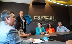 Comitiva que recepcionou ministras do Brasil e Portugal