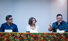Ermi Magalhães (Sesau), Marge Tenório (Ministério da Saúde) e Fábio Guedes (Fapeal) em solenidade de abertura do seminário final de avaliação dos projetos PPSUS