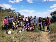 Atividade do projeto para a produção de adubos orgânicos por coleta seletiva doméstica