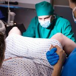 HU lança protocolo interprofissional de analgesia de parto normal