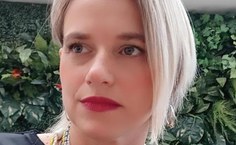 Professora Débora Massmann