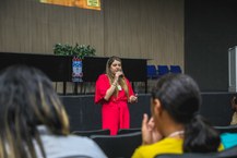 Professora Bruna Mertem, coordenadora do Cecane Ufal destacou a importância de se promover a articulação entre agricultores familiares e gestores públicos