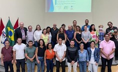 Primeira turma do mestrado com professores