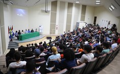 Lançamento do projeto Edge Academy no auditório da Reitoria