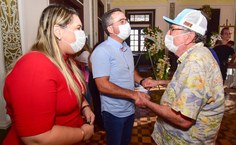 Governador Paulo Dantas, Cacá Diegues e secretária de Cultura de Alagoas, Melina Freitas