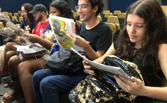 Estudantes do curso de Jornalismo
