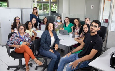 Equipe da Propep, liderarada pela professora Iraildes Assunção (em pé)