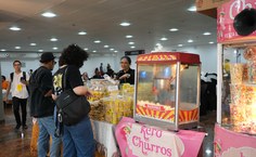 Além livros, Bienal também movimentou os quiosques de alimentação