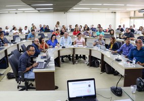 Consuni confirma Josealdo Tonholo para reitor da Ufal nos próximos 4 anos