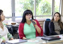 Professora Rita Souto, diretora da Fale, concorreu com Tonholo na consulta pública