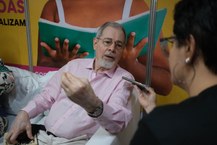 Frederico Pernambucano de Mello em entrevista para a jornalista Mariana Lima