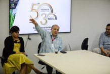 Vice-reitora Eliane Cavalcanti, reitor Tonholo e o diretor científico da Fapeal, João Vicente