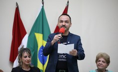 Professor Valter Alvino, coordenador do curso de Farmácia