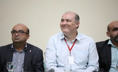 Reitor Josealdo Tonholo durante a solenidade festiva e de reconhecimentos ao trabalho coletivo em pro do curso de Farmácia e do ICF