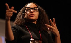 Carolina Lima, intérprete de Libras