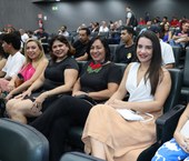 Márcia Silva, a vice-reitora Eliane Cavalcanti, as professora da Unidade e Santana, Andrea Feitosa e Inajá Garcia