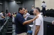 Professor Marcos Moreira aproveitou o encontro com o senador e ministro Renan Filho para falar sobre o projeto para os cursos de Artes da Ufal