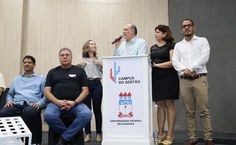 Reitor Josealdo Tonholo destacou a importância da união da bancada em apoio ao projeto do Campus do Sertão