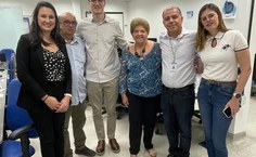 Representantes da cátedra e da direção do HU